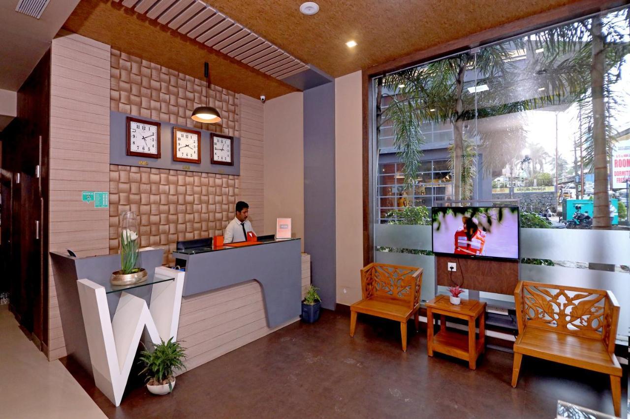 Hotel Wilton สุลต่านบาเทรี ภายนอก รูปภาพ